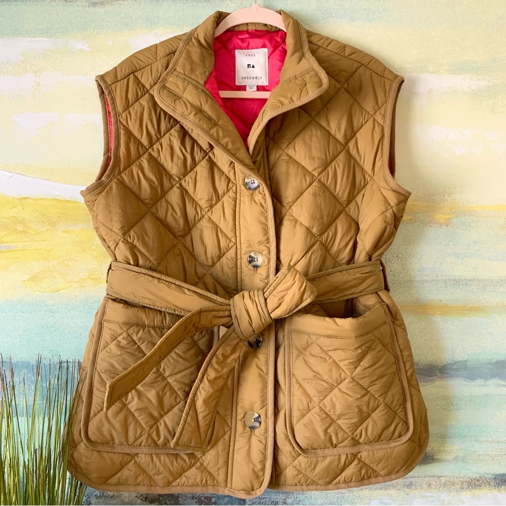 Free Assembly Quilted Vest w/Belt Dijon Sz S
